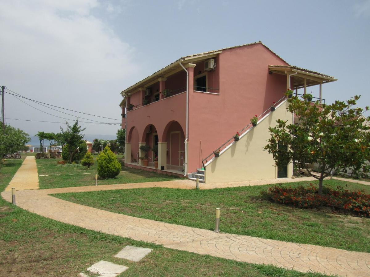 Biscoutsis Apartments & Studios Kávos Dış mekan fotoğraf