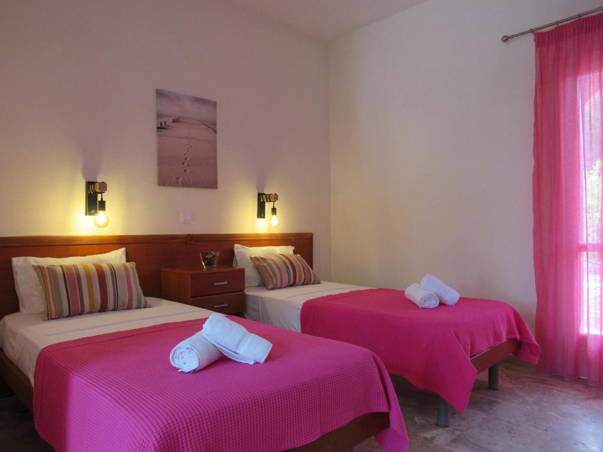 Biscoutsis Apartments & Studios Kávos Dış mekan fotoğraf