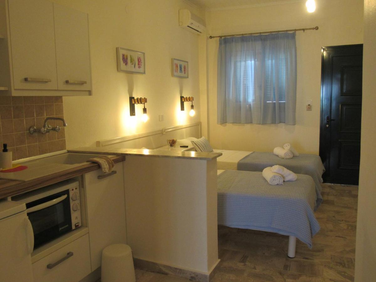 Biscoutsis Apartments & Studios Kávos Dış mekan fotoğraf
