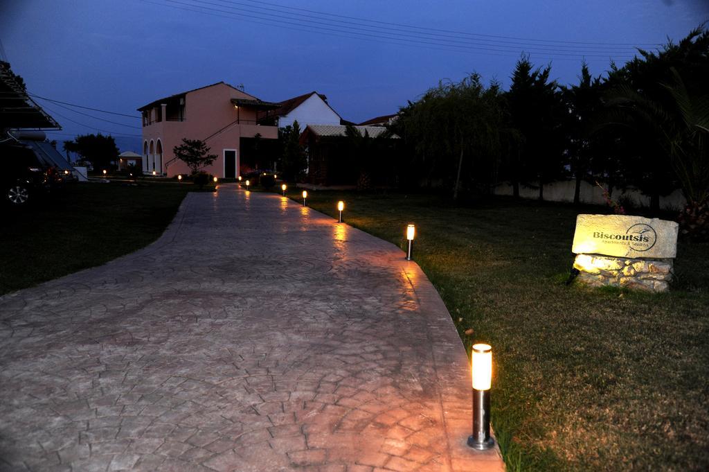 Biscoutsis Apartments & Studios Kávos Dış mekan fotoğraf
